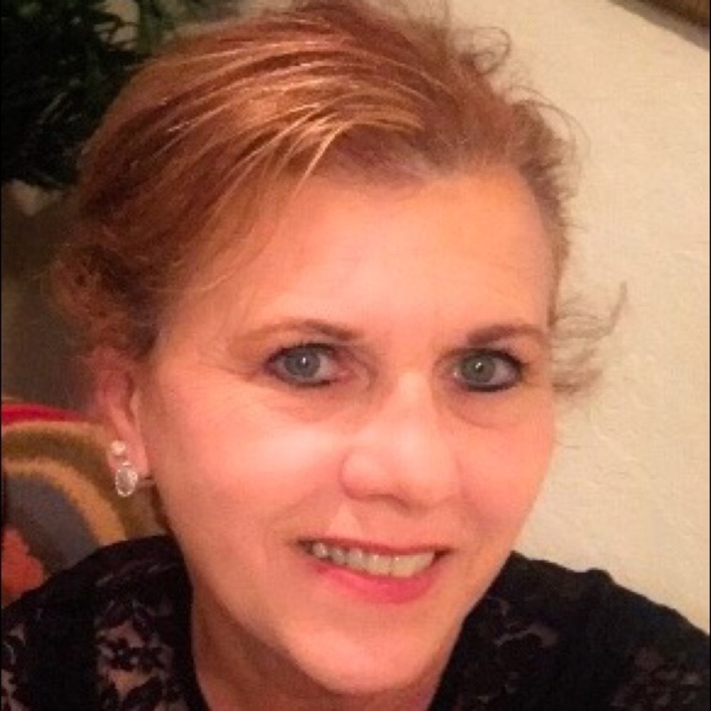 Meet your Posher, Jenn